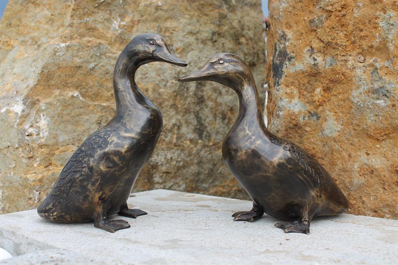 Bronze-Entenpaar Bronze-Entenpaar