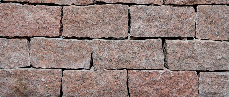 Granit Mauersteine VANGA rot - allseits gespalten, ca. 40 x 20 x 20 cm Granit Mauersteine VANGA rot - allseits gespalten, ca. 40 x 20 x 20 cm