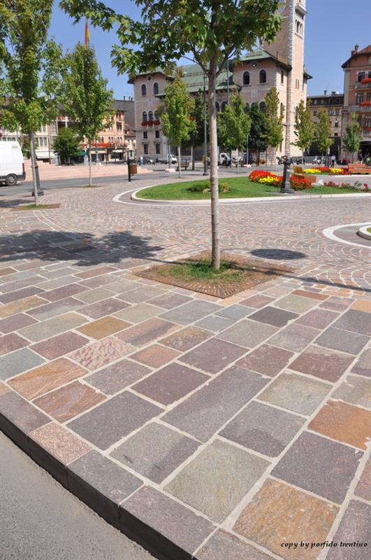 Porphyr Terrassenplatten - Bahnenware, freie Längen Porphyr Terrassenplatten - Bahnenware, freie Längen