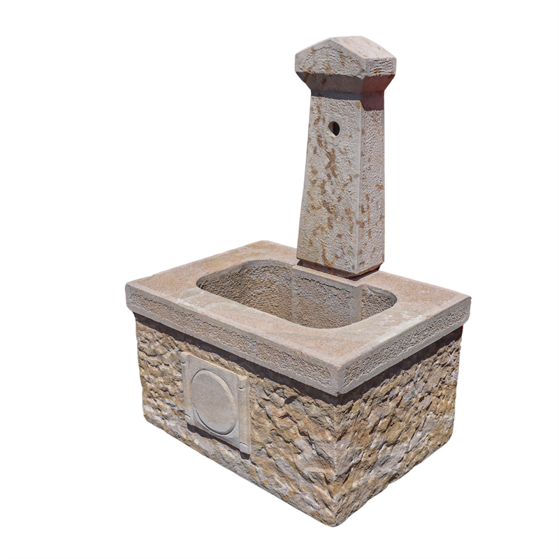 Natursteinbrunnen aus gelbem Sandstein mit organischer Form – inkl. Zubehör & Pumpe