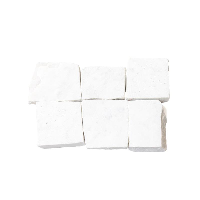 Marmor Carrara Pflasterwürfel weiß marmoriert - 4x6 cm gesägt/gespalten Marmor Carrara Pflasterwürfel weiß marmoriert - 4x6 cm gesägt/gespalten