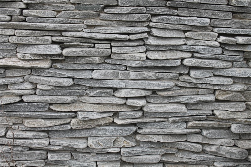 Quarzit Verblender "RUSTIC", natur gebrochen und getrommelt Quarzit Verblender "RUSTIC", natur gebrochen und getrommelt