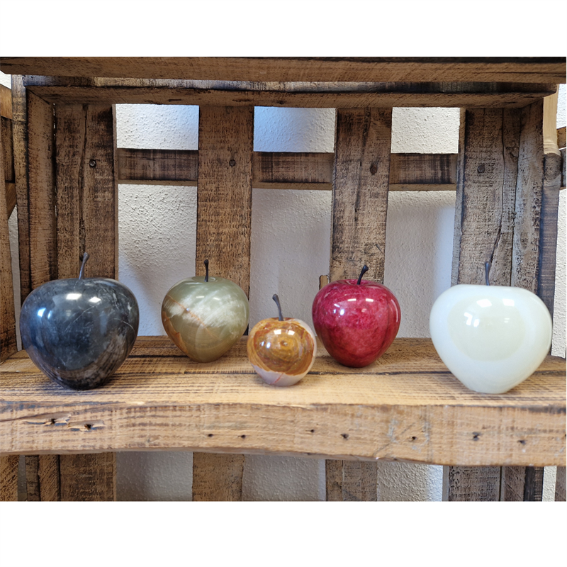 Apfel aus Marmor, Oberfläche poliert, Durchmesser ca. 5 cm, verfügbare Farben: rot, braun, grün, weiß, schwarz