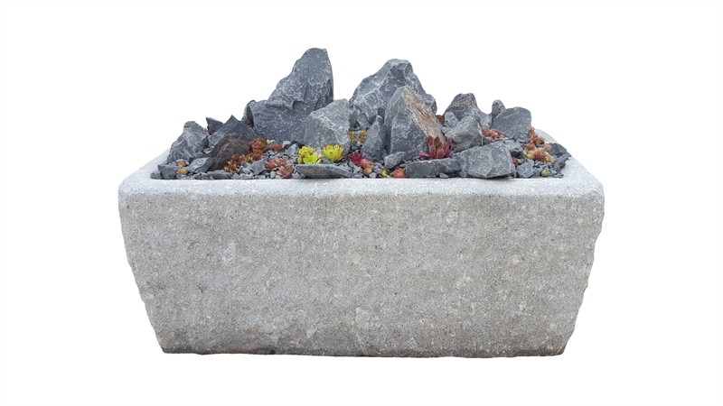 Trog aus Granit Hellgrau, OF antikisiert, Format 120x 60x 50cm