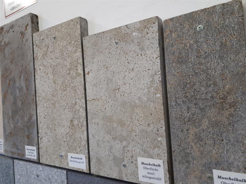 Bahnenware - Bodenplatten aus Muschelkalk, Stärke 3 cm, verschiedene Oberflächen Bearbeitung