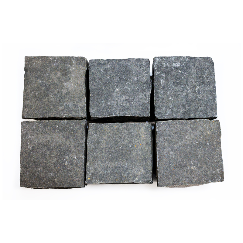 Pflastersteine aus Quarzit, grau, 10x10x5-7 cm, allseits gespalten